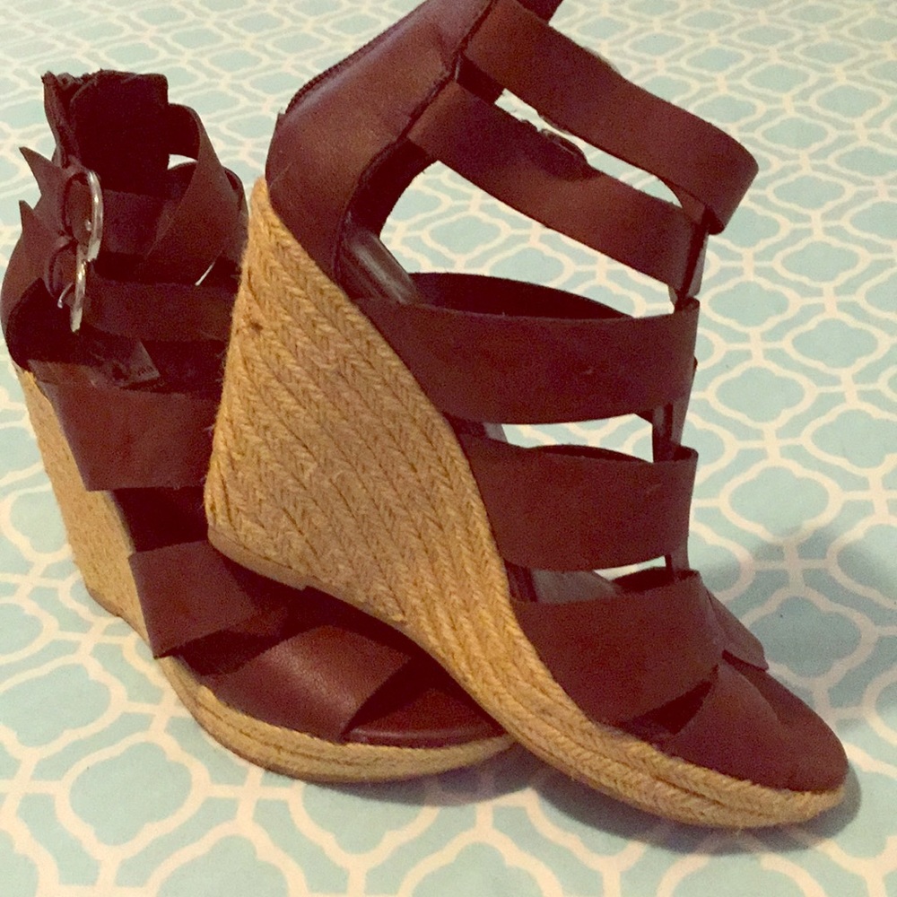 Brown Wedges "Dolce Vita"